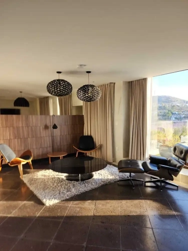 Presidential room
