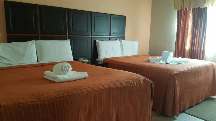 Minestone Hotel