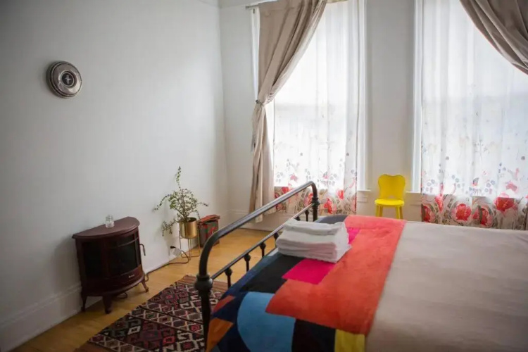 Object Hotel 1BR Shared Bath Room 2C