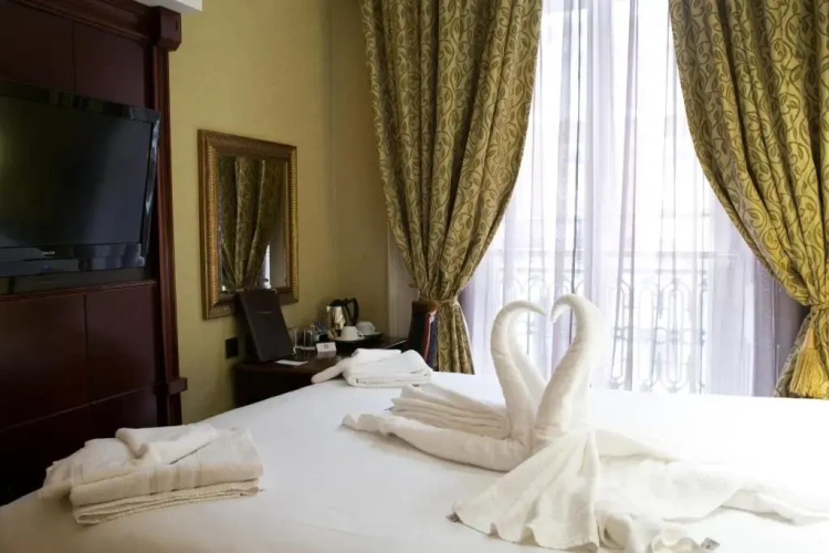 Deluxe Double room