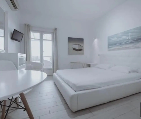 Maroulinas Boutique Apartments & Studios