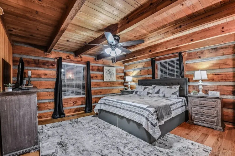 Hidden Acres Lodge 3 Bedroom Cabin