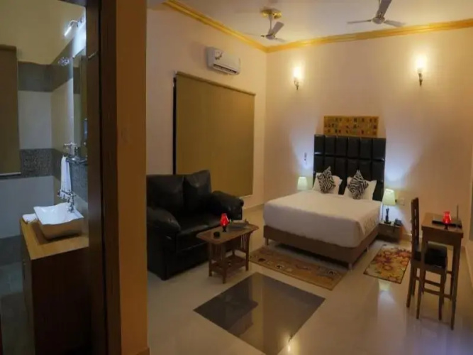 7 Tigers Resort