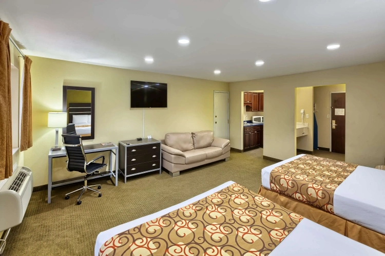 Presidential Quadruple Suite