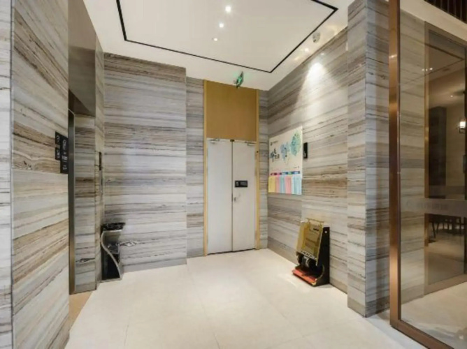 City Comfort Inn