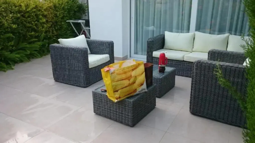 White Pearl Beach L2