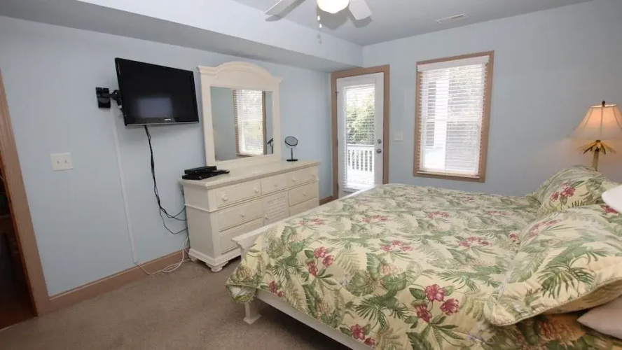 Cloud Nine - 7 Br Home