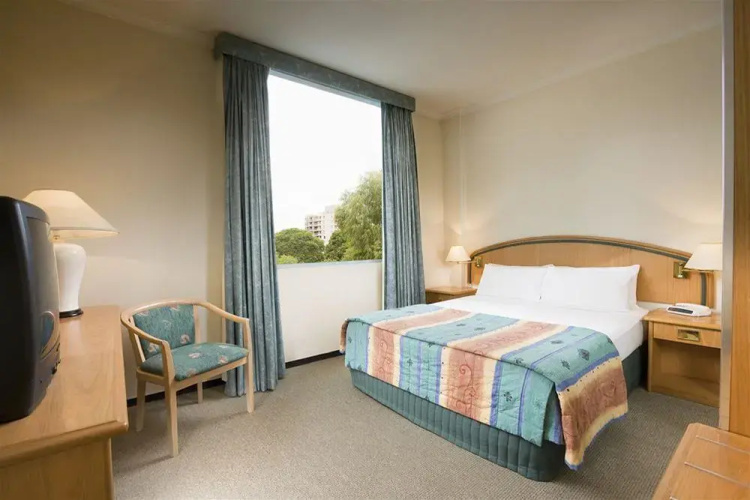 Pacific International Hotel Bankstown Accommodation