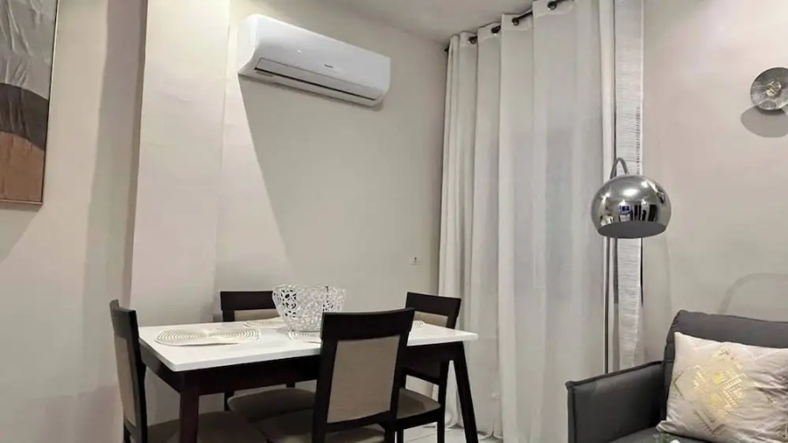 Luxury Two-room Apartment