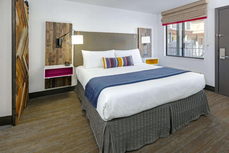 1 Bedroom Double Suite