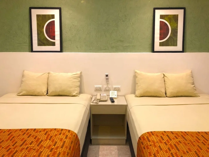 Premier room