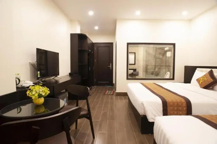 Deluxe Double room with city view