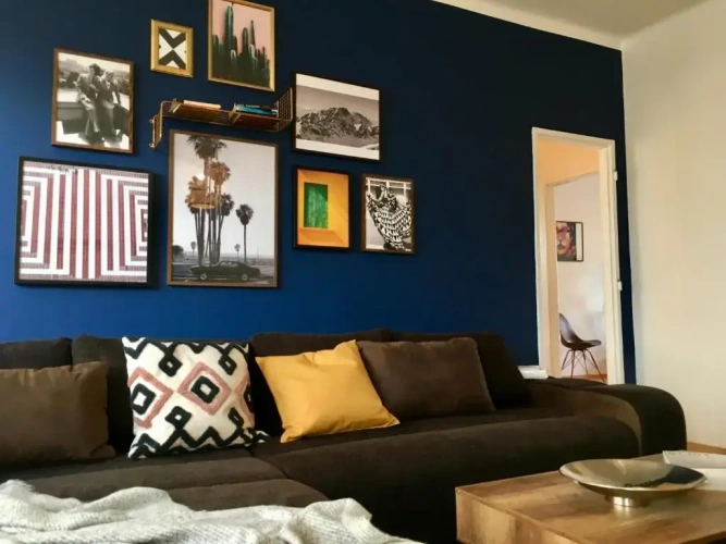 2 Bedrooms Apartment