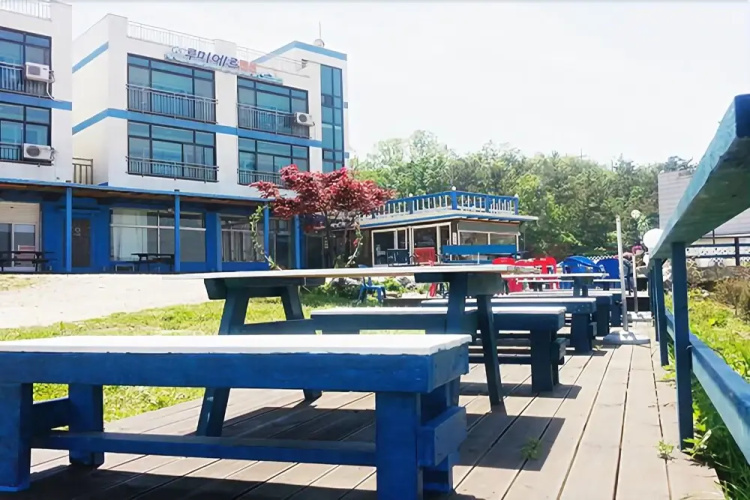 Yeongheung-do Lumiere Pension