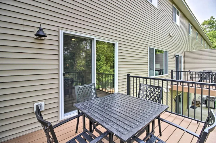 Gull Lake Resort Escape: Pool & Snowmobile Trails