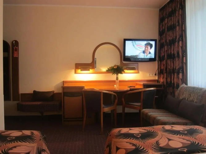Standard Family room