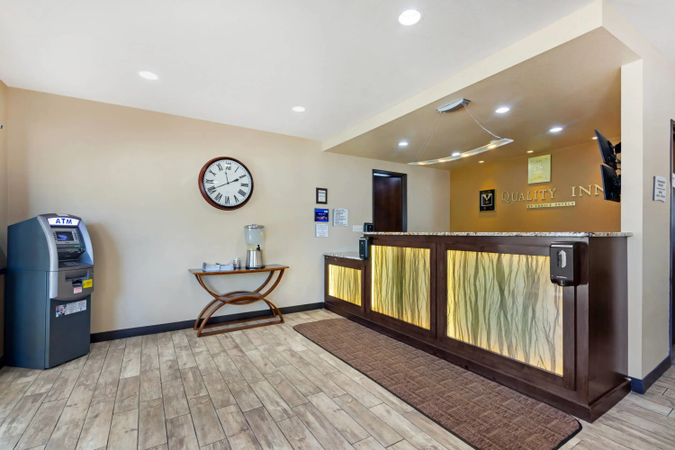 Quality Inn