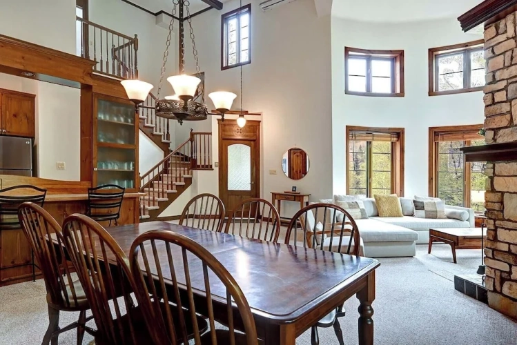Deluxe Chalet