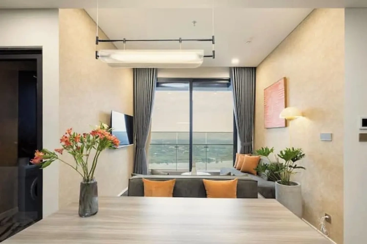2 Bedrooms Presidential Club Suite with balcony and with harbour view