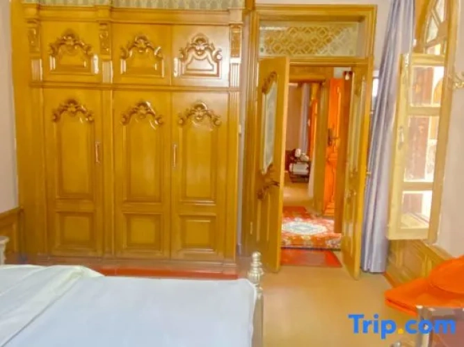 Deluxe Double Suite