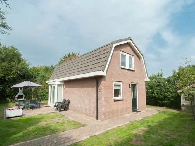 3 Bedrooms Deluxe Cottage