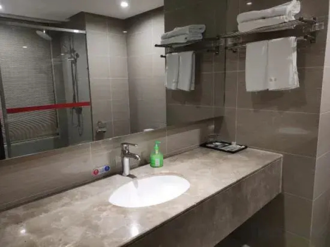 Huwan Hotel