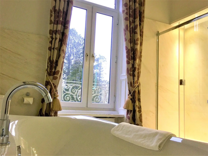 Astley Bank Hotel