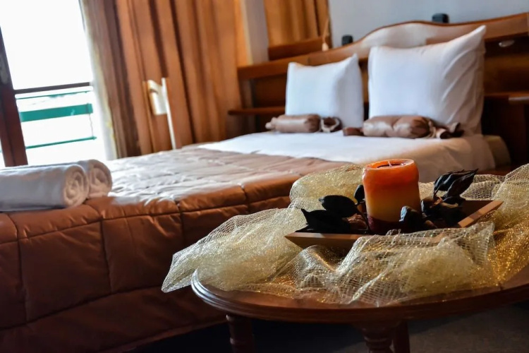 Apollon Hotel