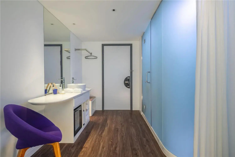 Tru By Hilton Nam Dinh City Centre - 
