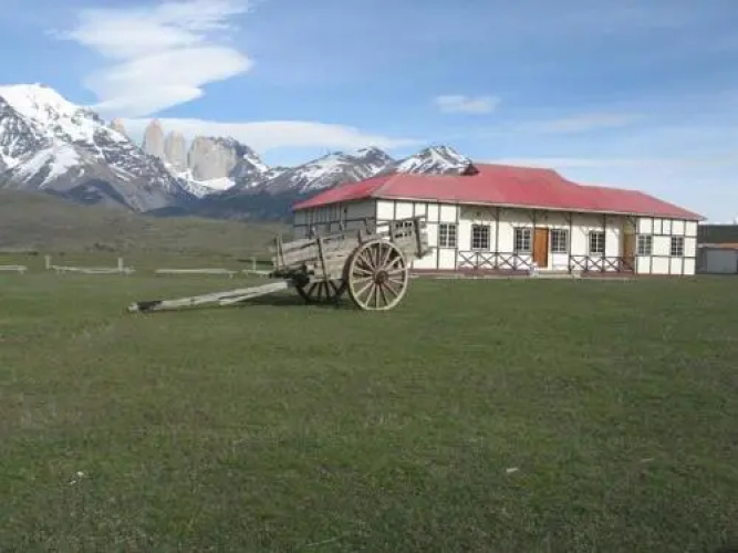 Refugio Laguna Amarga