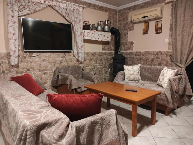 Katerina Rooms & Suites