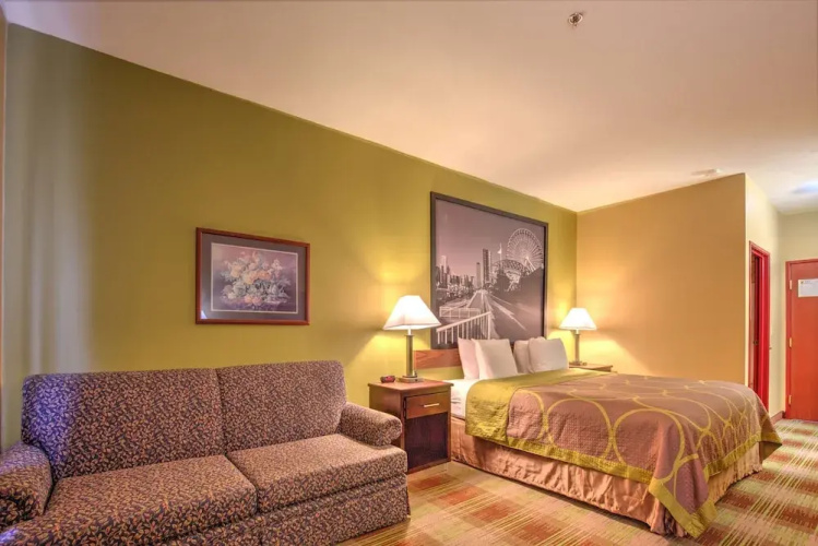 Super 8 Waterloo