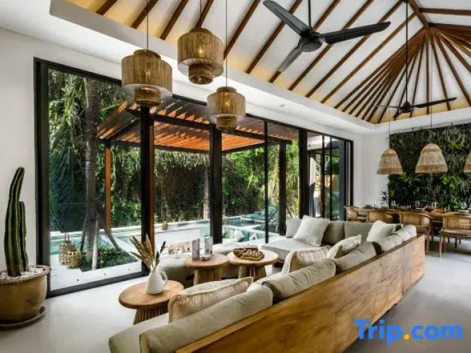 Villa Mamily by BaliSuperHost