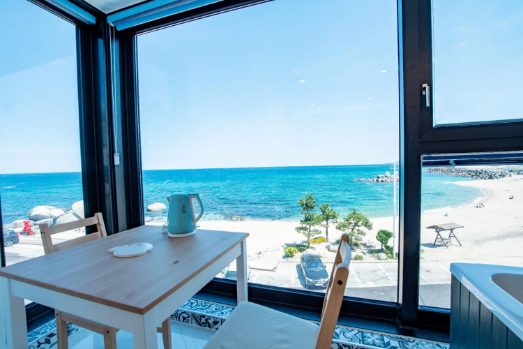 Gangneung Blanc Beach Pension