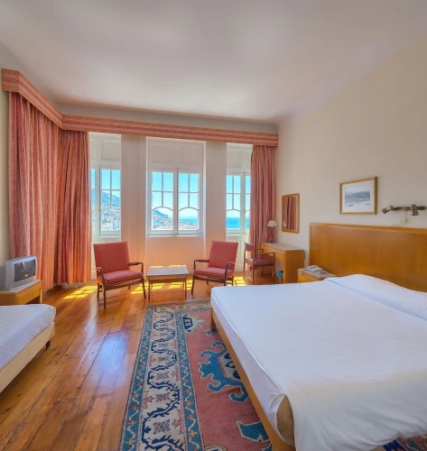 Standard Triple room with balcony and with sea view