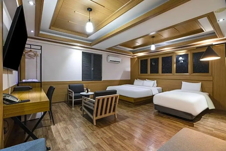 Twin Suite