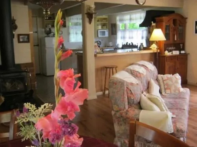 Hide-away Cottage Retreat