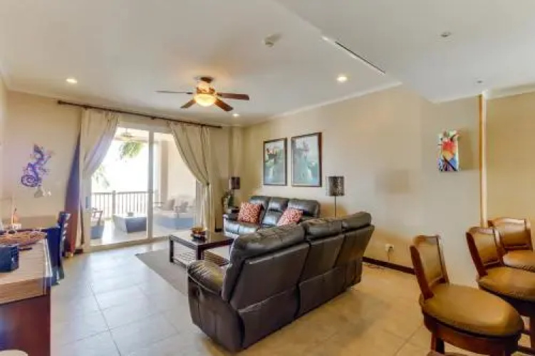 The Palms 301