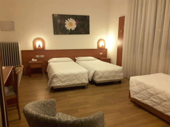 Hotel Everest