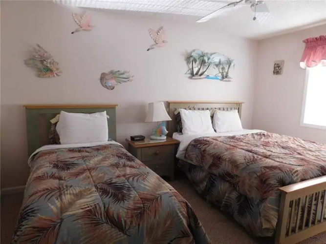 Tilghman Shores D9 2 Br condo by RedAwning