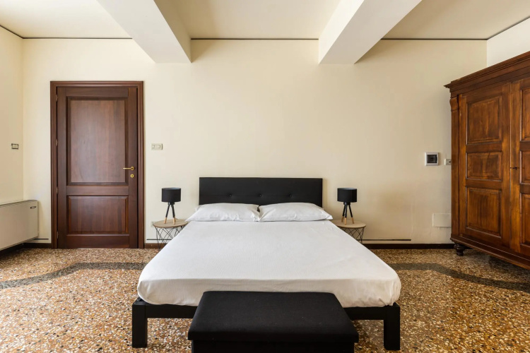 Strada Maggiore 59 - Casa Ambrosini - Atena