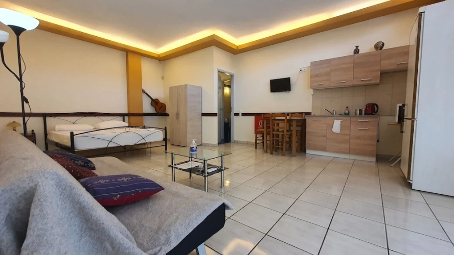1 Bedroom Apartment