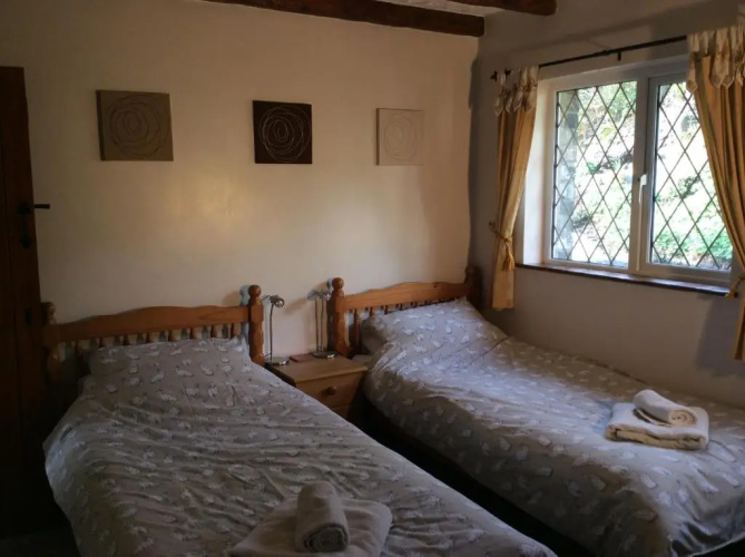 Cwmbach Guest House