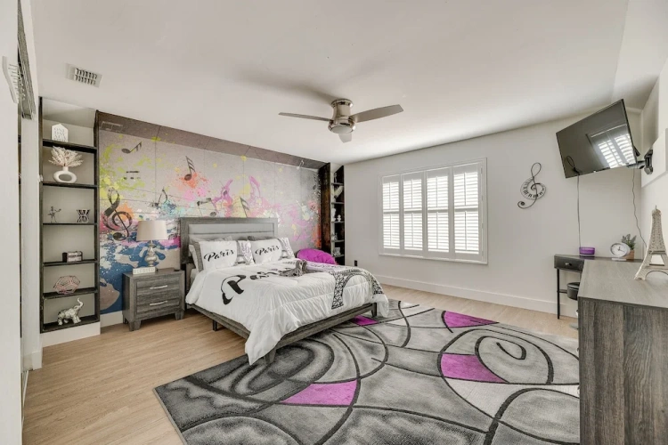 Guest rooms
