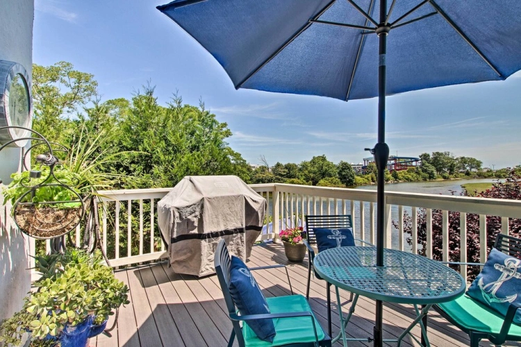 5 Bedrooms Cottage with balcony