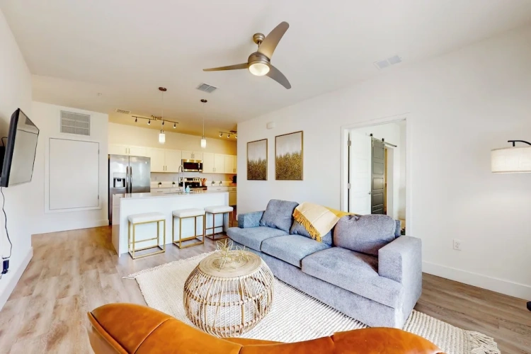 2 Bedrooms Apartment with balcony