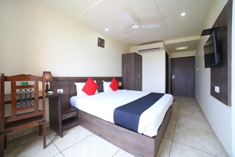 Deluxe Triple room