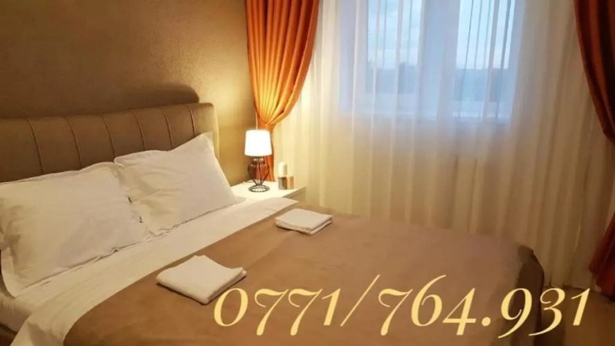 2 Bedrooms - Lovely Central Apartment