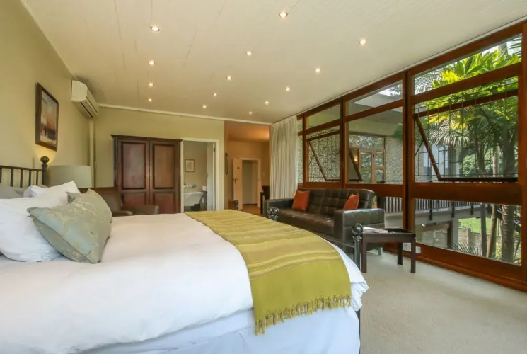 18 Burlington B&B