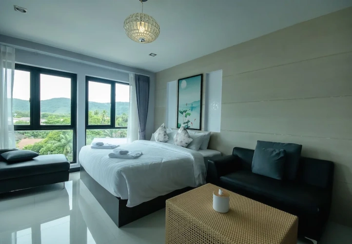 Quadruple Suite